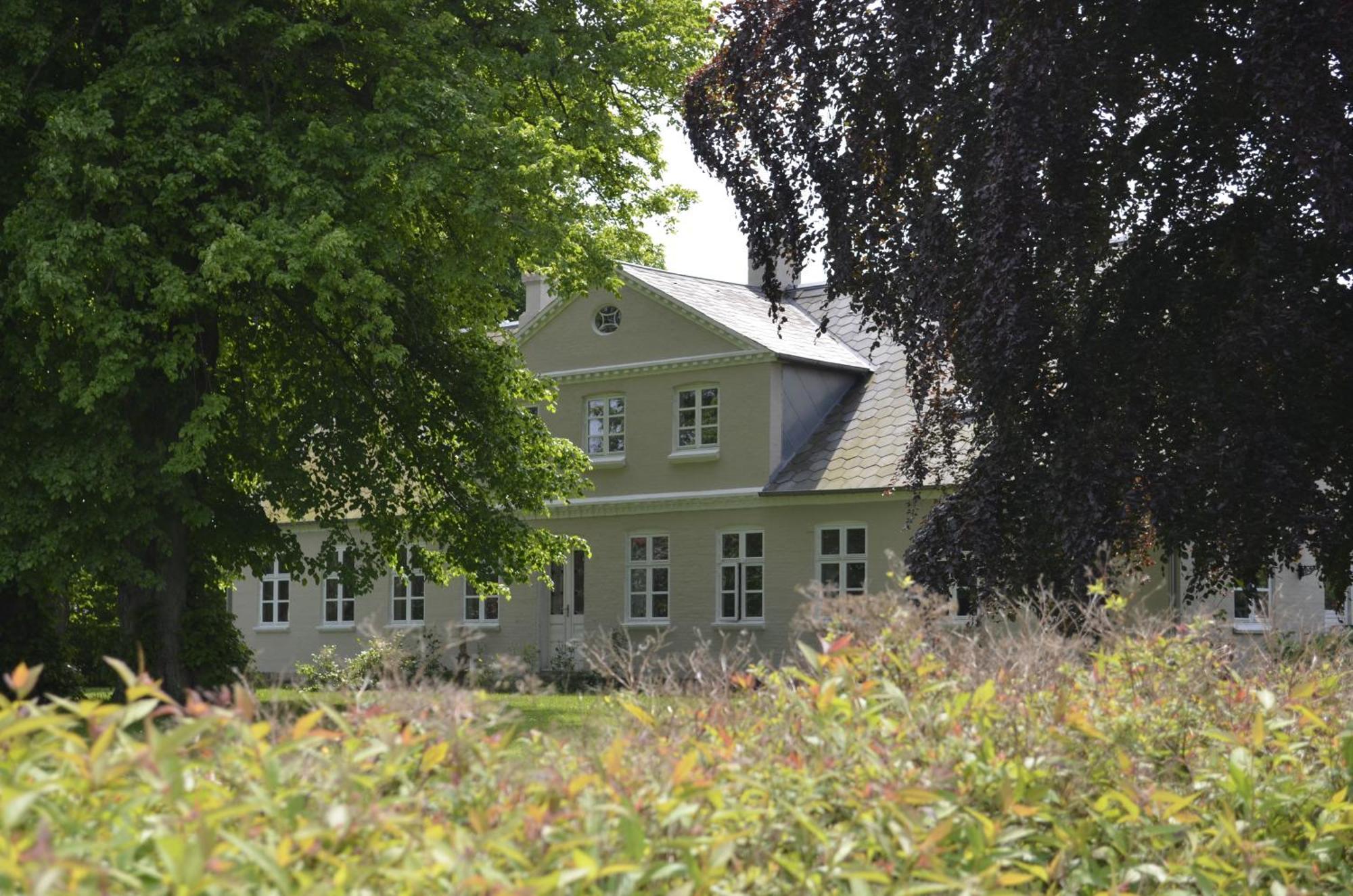 Store Ejlstrup Bed & Breakfast Odense Exterior photo